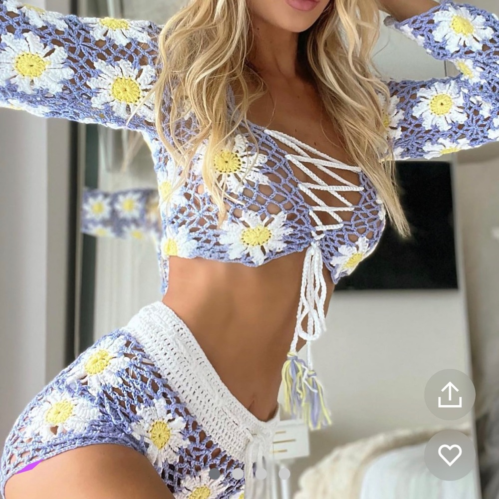 Daisy each cover up XS